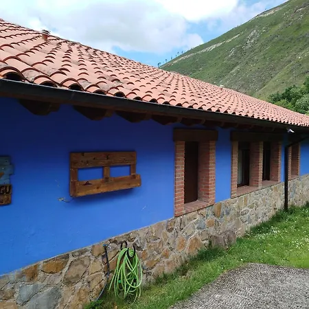 公寓 Casa Trasgu De Tornin-cangas De Onis- Enjoy Life In Asturias