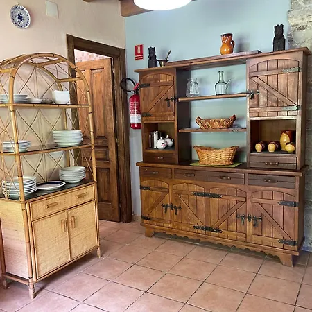 Casa Trasgu De Tornin-cangas De Onis- Enjoy Life In Asturias Торнин
