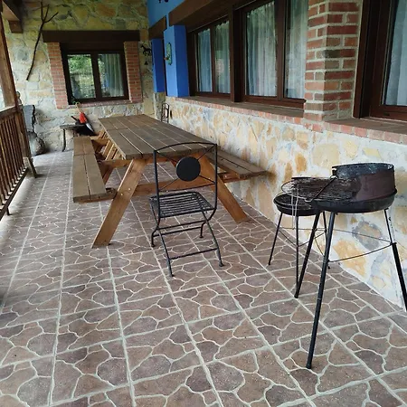 公寓 Casa Trasgu De Tornin-cangas De Onis- Enjoy Life In Asturias Tornin