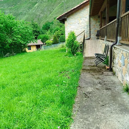 Casa Trasgu De Tornin-cangas De Onis- Enjoy Life In Asturias Tornin