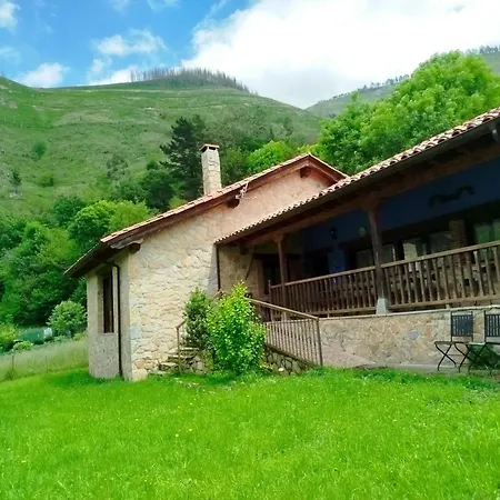 Casa Trasgu De Tornin-cangas De Onis- Enjoy Life In Asturias * Tornin