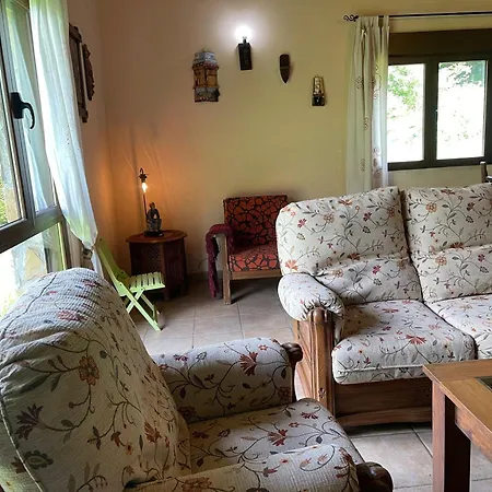 Casa Trasgu De Tornin-cangas De Onis- Enjoy Life In Asturias Apartament Tornin