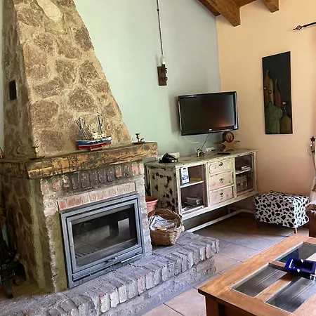 Casa Trasgu De Tornin-cangas De Onis- Enjoy Life In Asturias 公寓 *