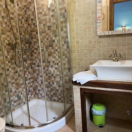 Casa Trasgu De Tornin-cangas De Onis- Enjoy Life In Asturias Апартаменты *