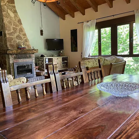 Casa Trasgu De Tornin-cangas De Onis- Enjoy Life In Asturias Apartament Tornin