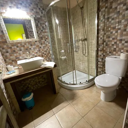 Casa Trasgu De Tornin-cangas De Onis- Enjoy Life In Asturias Tornin