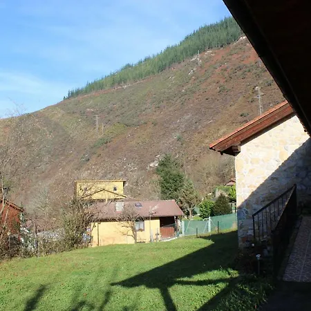 Casa Trasgu De Tornín - Enjoy Life In Asturias